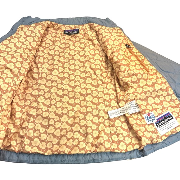 Patagonia Girls Nano Puff Jacket Coat Light plume Grey Blue Size: M (10). - Picture 7 of 13